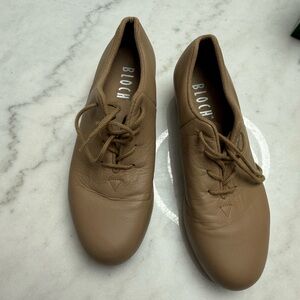 Bloch Women's Tan Leather TAP Shoes